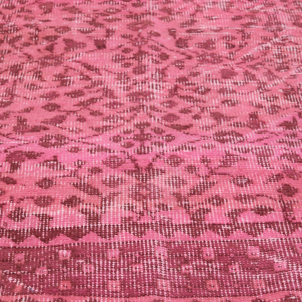
                  
                    'Milo' Turkish Vintage Area Rug - 4' x 7' - Canary Lane
                  
                