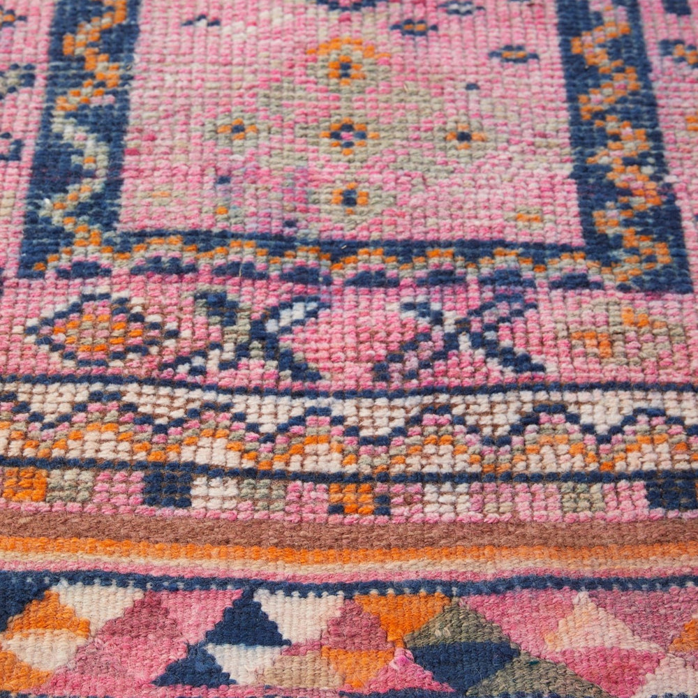 
                      
                        'Molly' Vintage Turkish Runner - 2'7'' x 12'3'' - Canary Lane
                      
                    