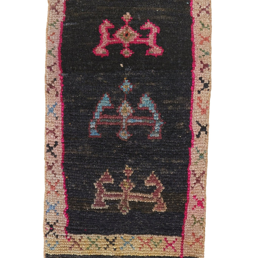 No. 1014 Mini Rug - 1’4” x 2’5” - Canary Lane