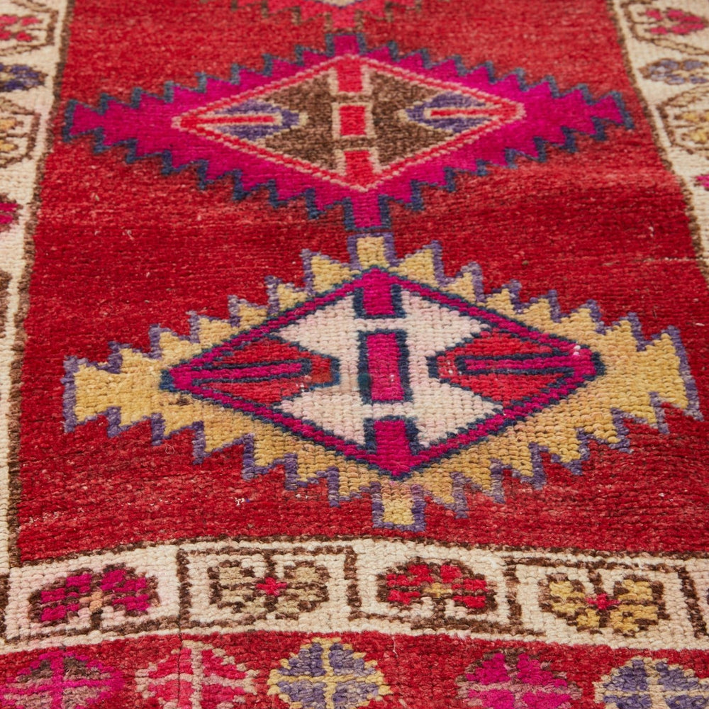 
                  
                    No. 1223 Vintage Heirloom Turkish Runner - 2'9'' x 12'10.5'' - Canary Lane
                  
                