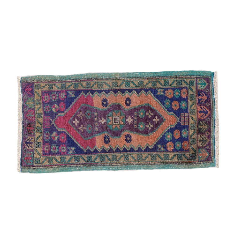 No. 1443 Mini Rug - 1'8'' x 3'5'' - Canary Lane