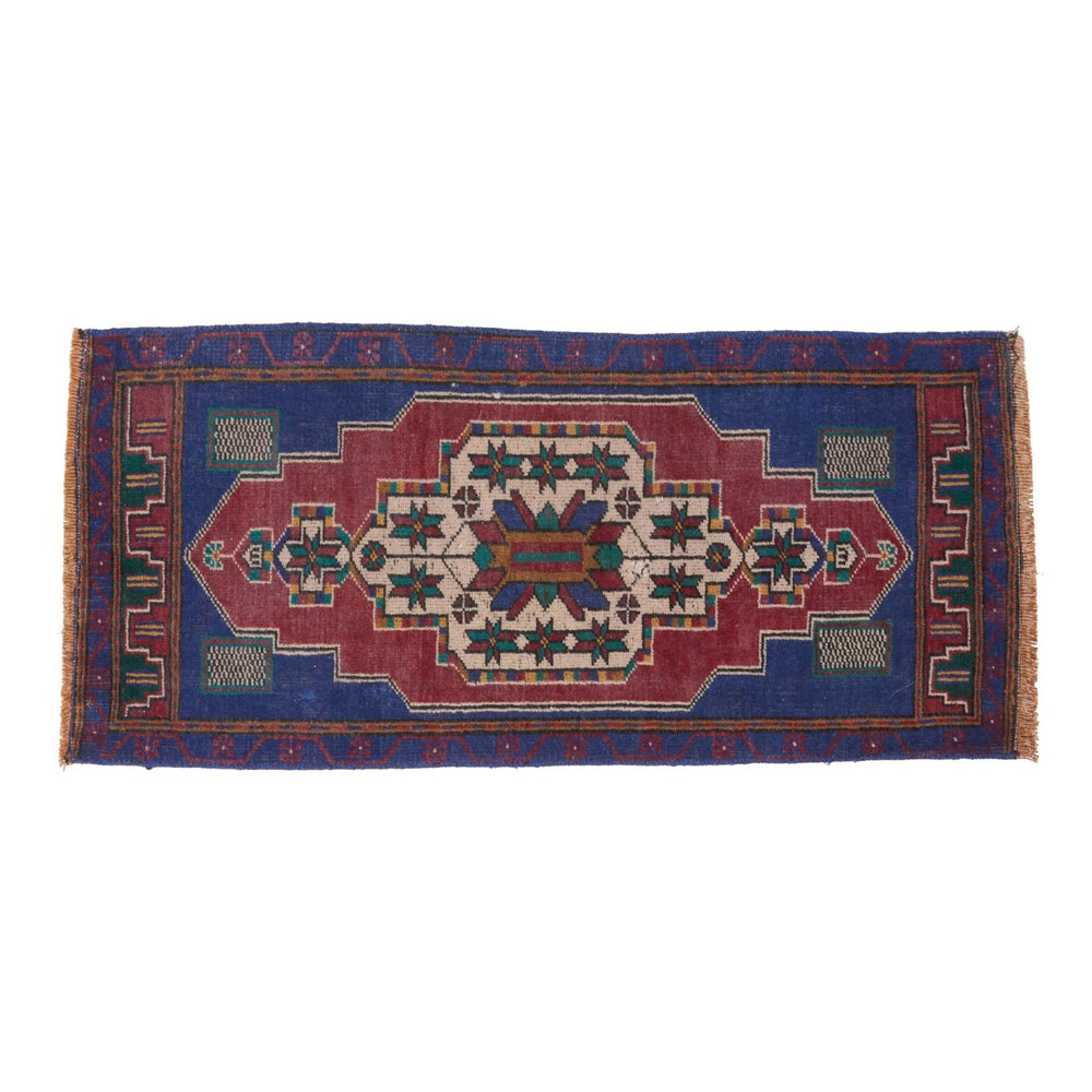 No. 1511 Mini Turkish Vintage Rug - 1'6.5" x 3'4" - Canary Lane