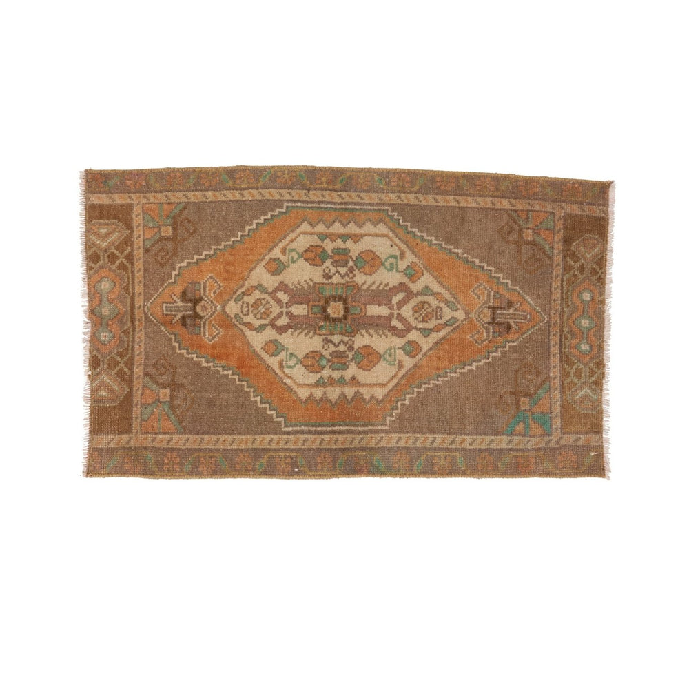 No. 1522 Mini Turkish Vintage Rug - 1'9" x 2'10" - Canary Lane