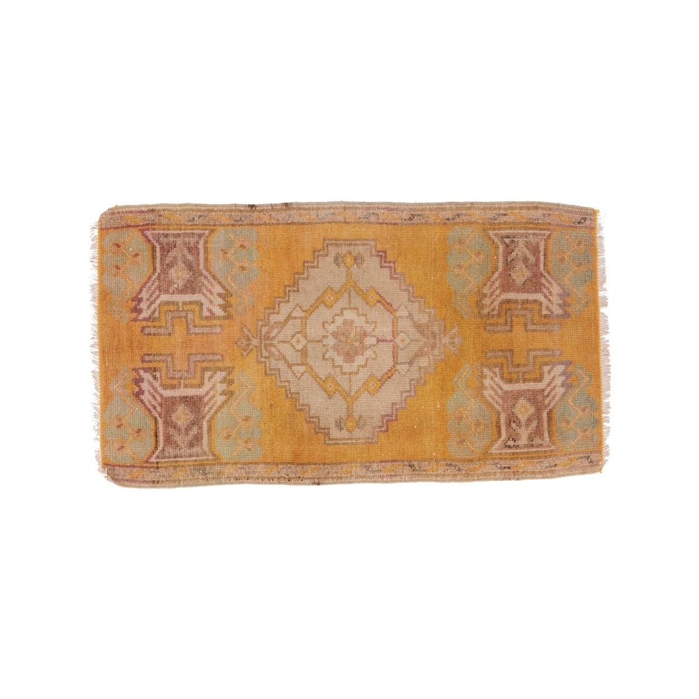 No. 1525 Mini Turkish Vintage Rug - 1'7" x 2'10.5" - Canary Lane