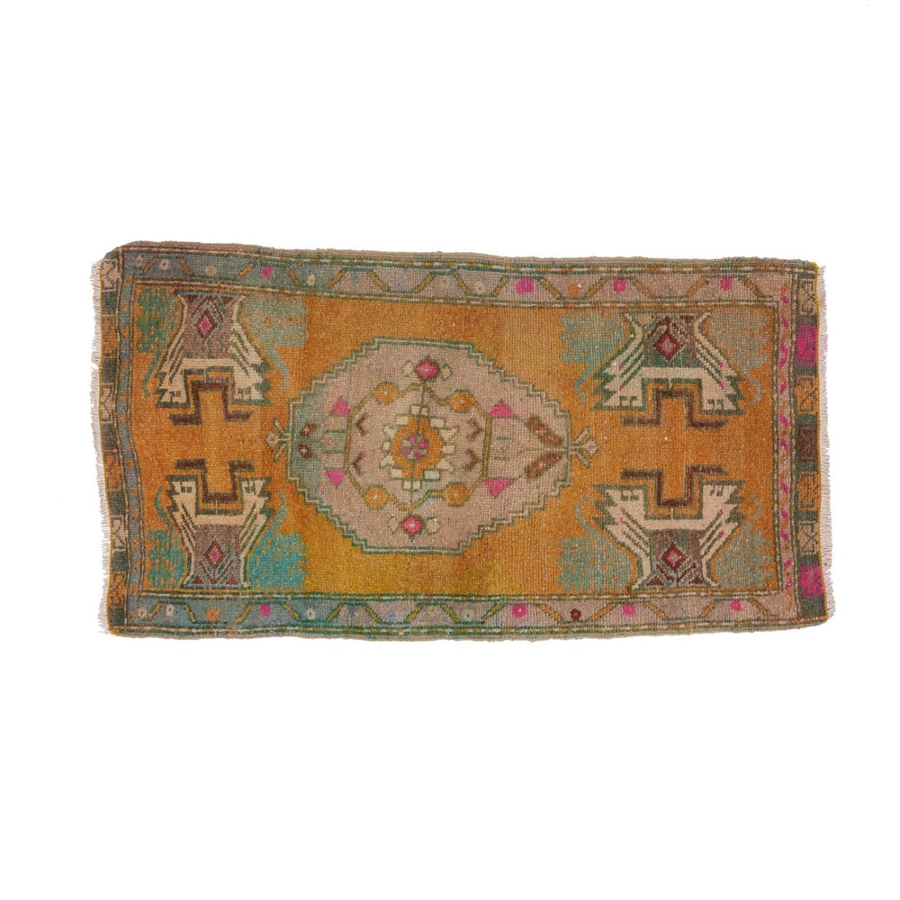 No. 1530 Mini Turkish Vintage Rug - 2'0" x 3'7.5" - Canary Lane