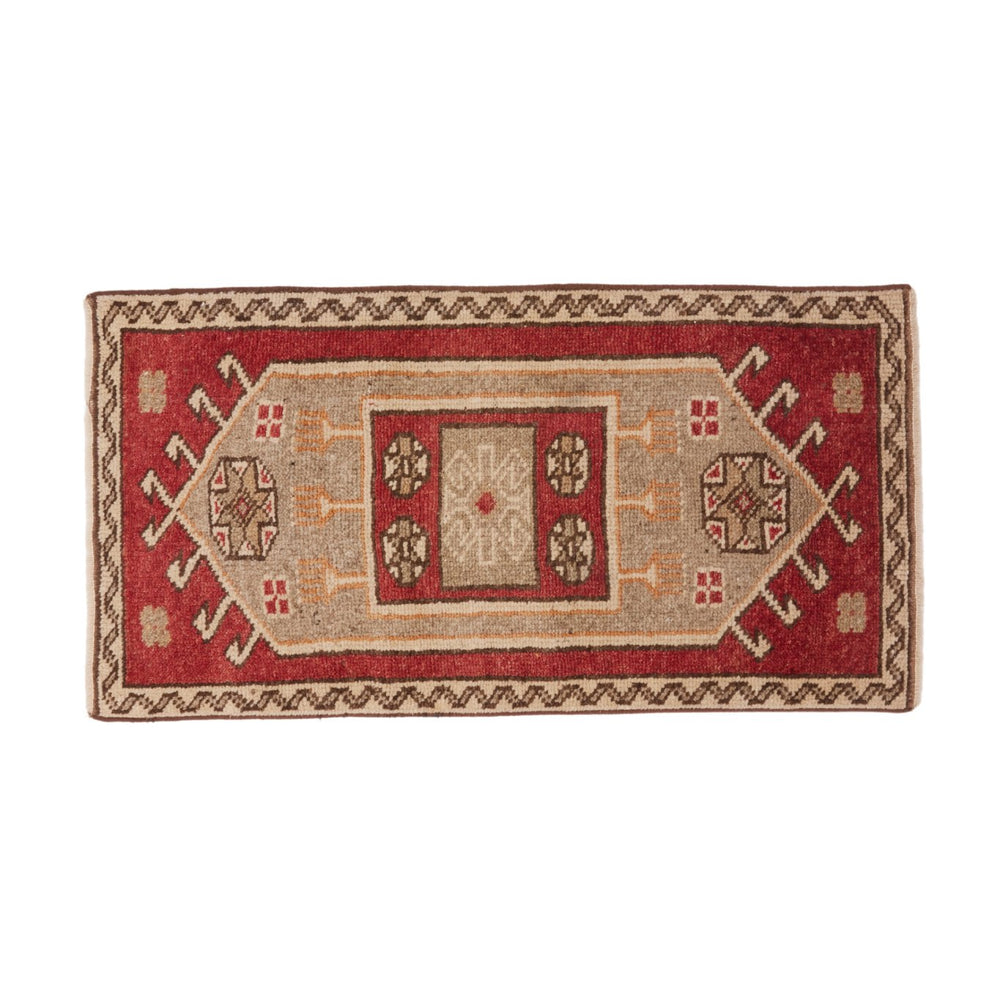 No. 1531 Mini Turkish Vintage Rug - 1'9.5" x 3'5.5" - Canary Lane