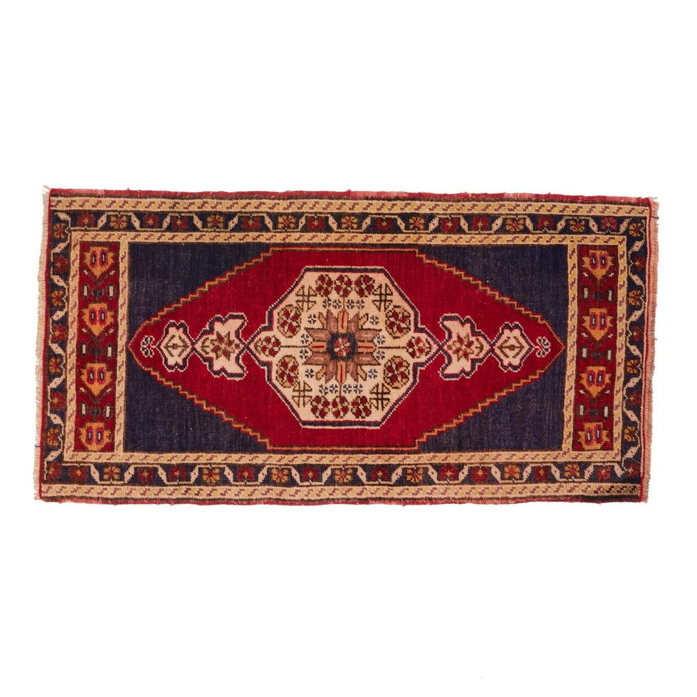 No. 1533 Mini Turkish Vintage Rug - 1'9'' x 3'4.5'' - Canary Lane