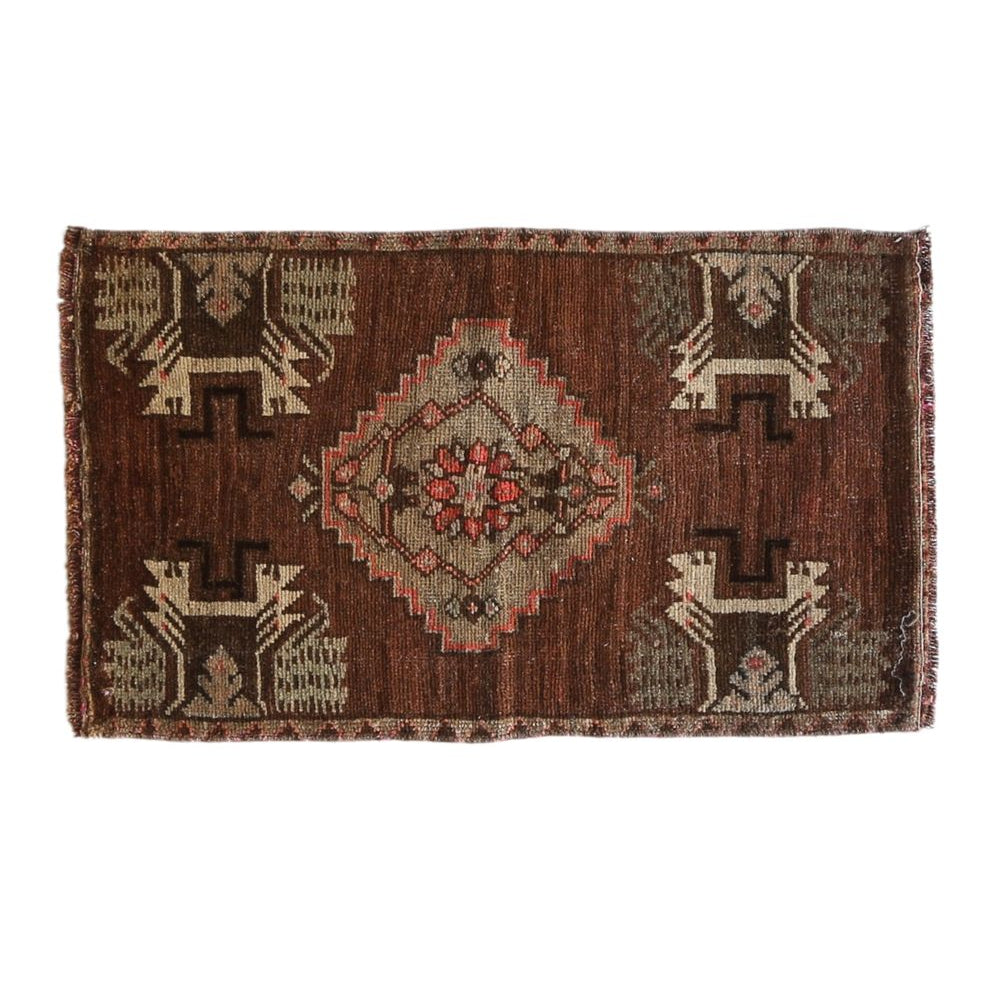 No. 1603 Mini Turkish Vintage Rug - 1'6.5" x 2'7.5" - Canary Lane