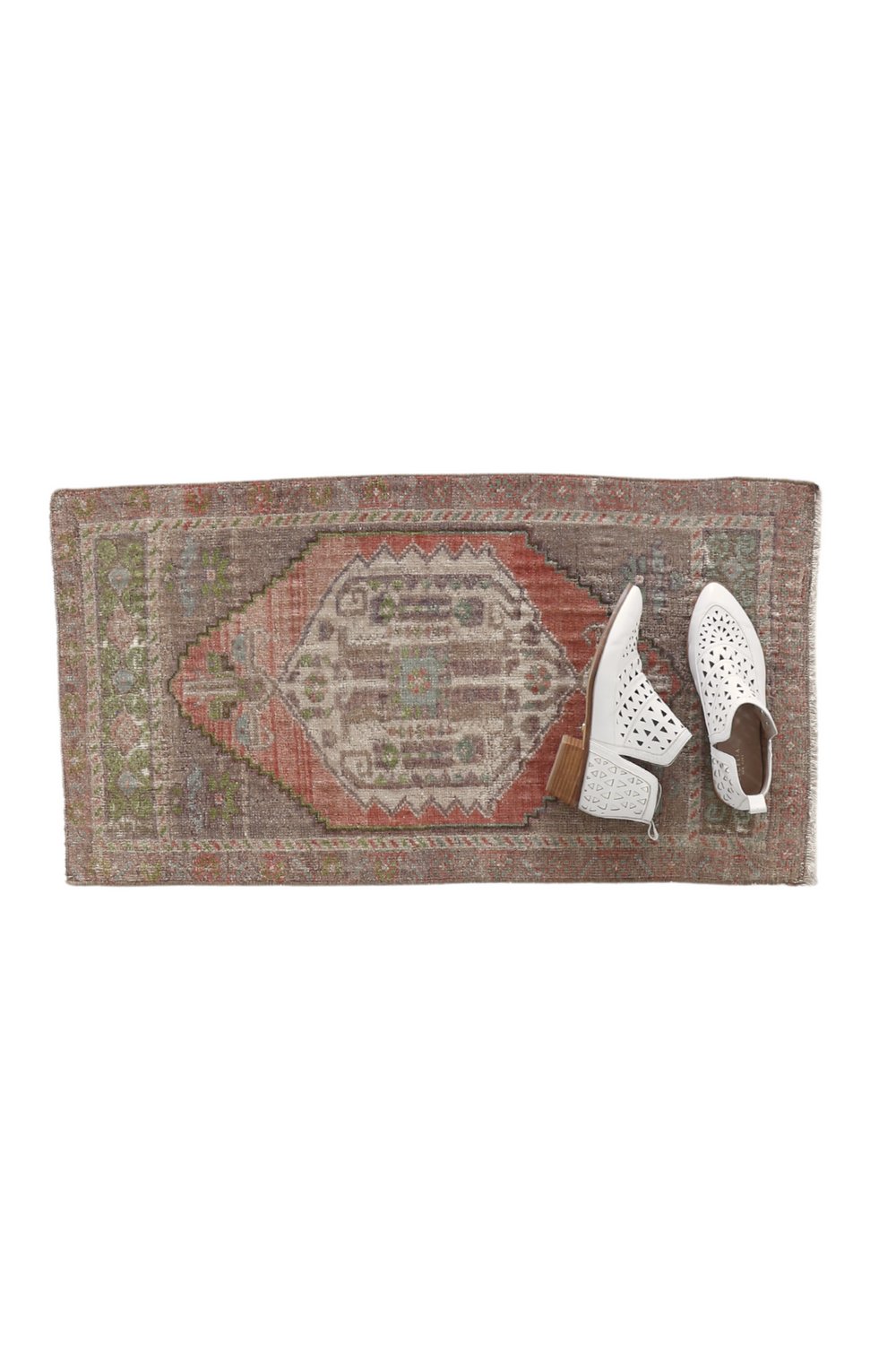 No. 1724 Mini Turkish Vintage Rug - 1'7.5