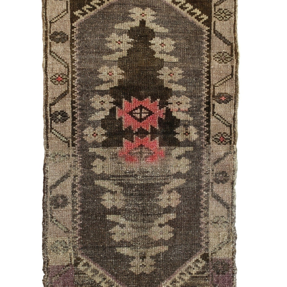 No. 336 Petite Rug - Canary Lane