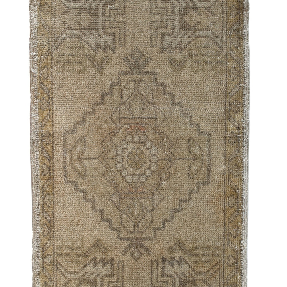 No. 341 Neutral Petite Rug - Canary Lane