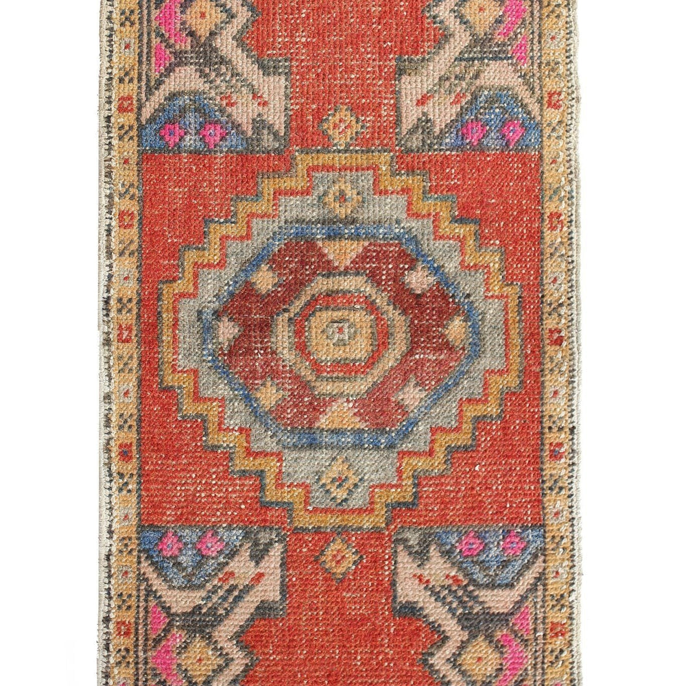 No. 375 Yastik Rug - Canary Lane