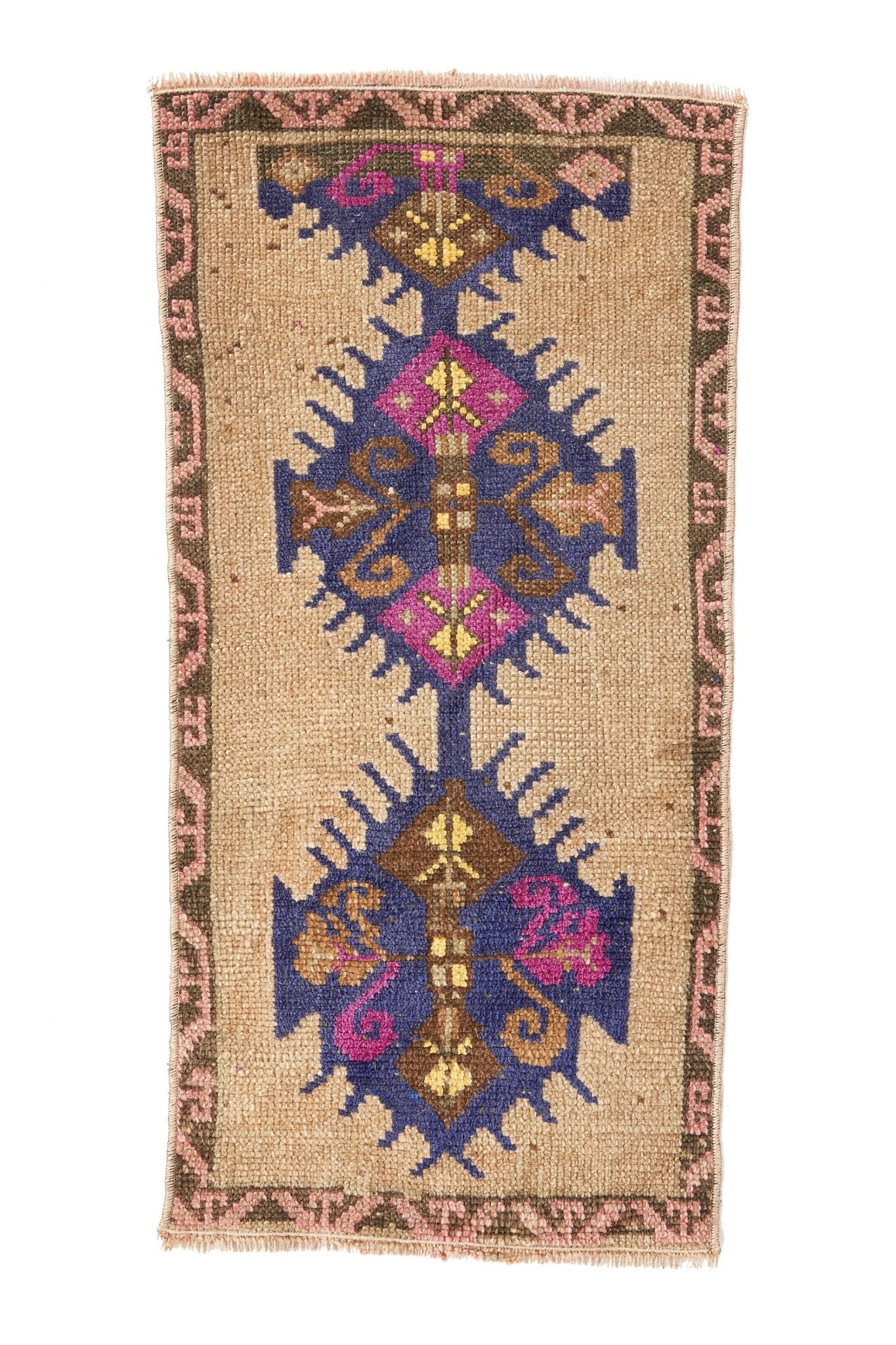 No. 408 Mini Rug - 1'3.5'' x 2'9'' - Canary Lane