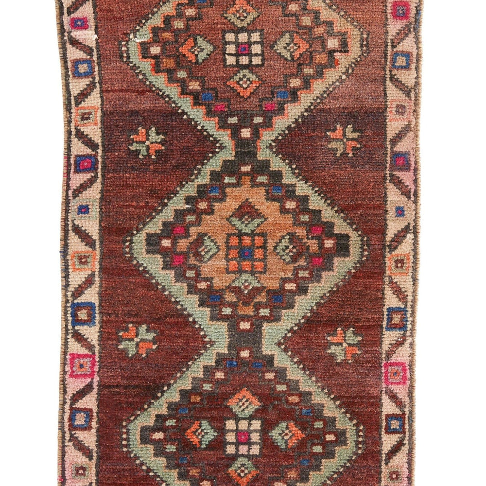 No. 472 Vintage Mini Rug - 1'4.5'' x 2'6.5'' - Canary Lane
