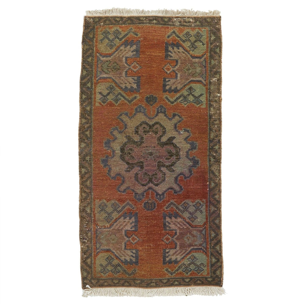 
                      
                        No. 728 Mini Rug - 1'6" x 2'11" - Canary Lane
                      
                    