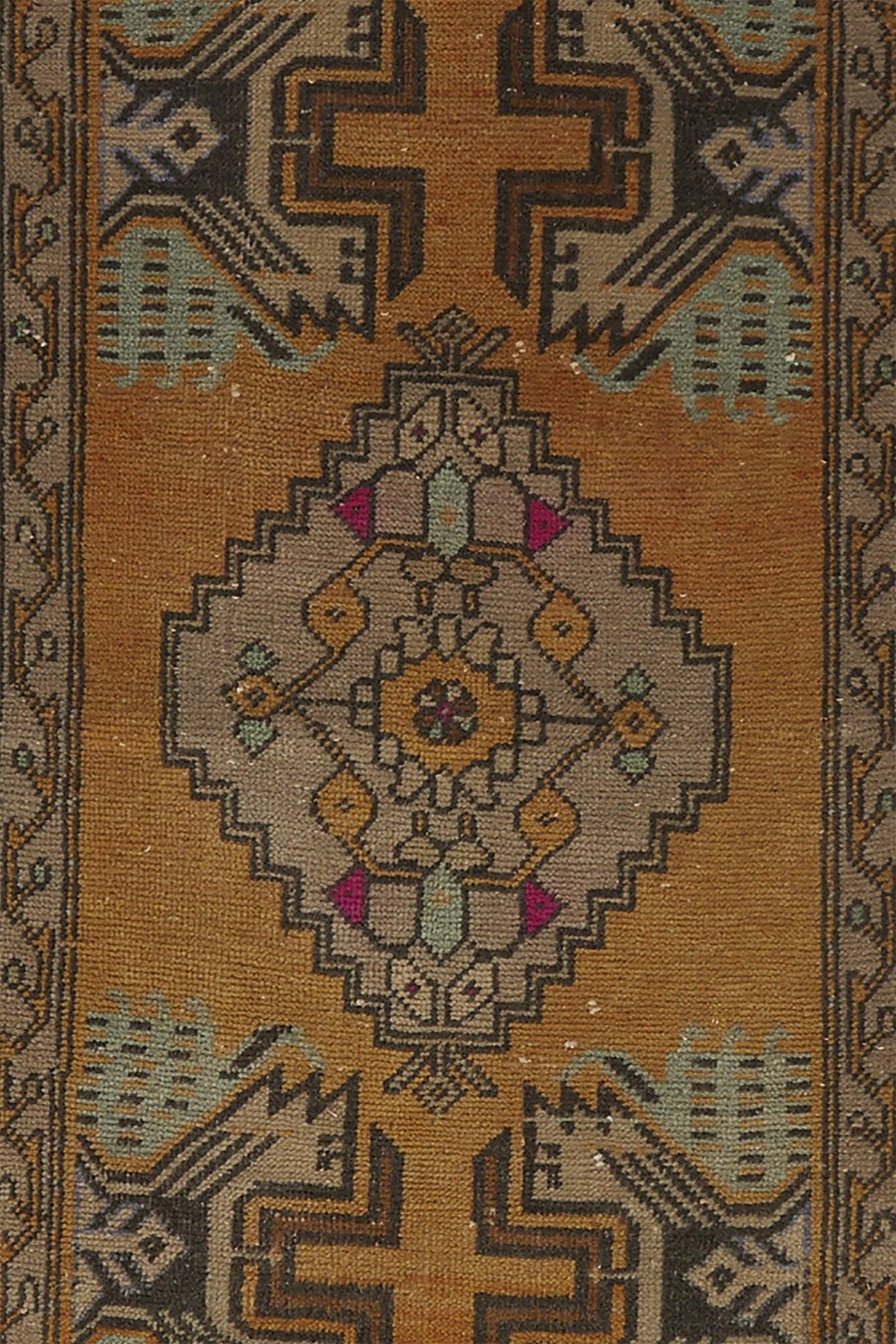 No. 781 Mini Rug - 1'8" x 3'9" - Canary Lane