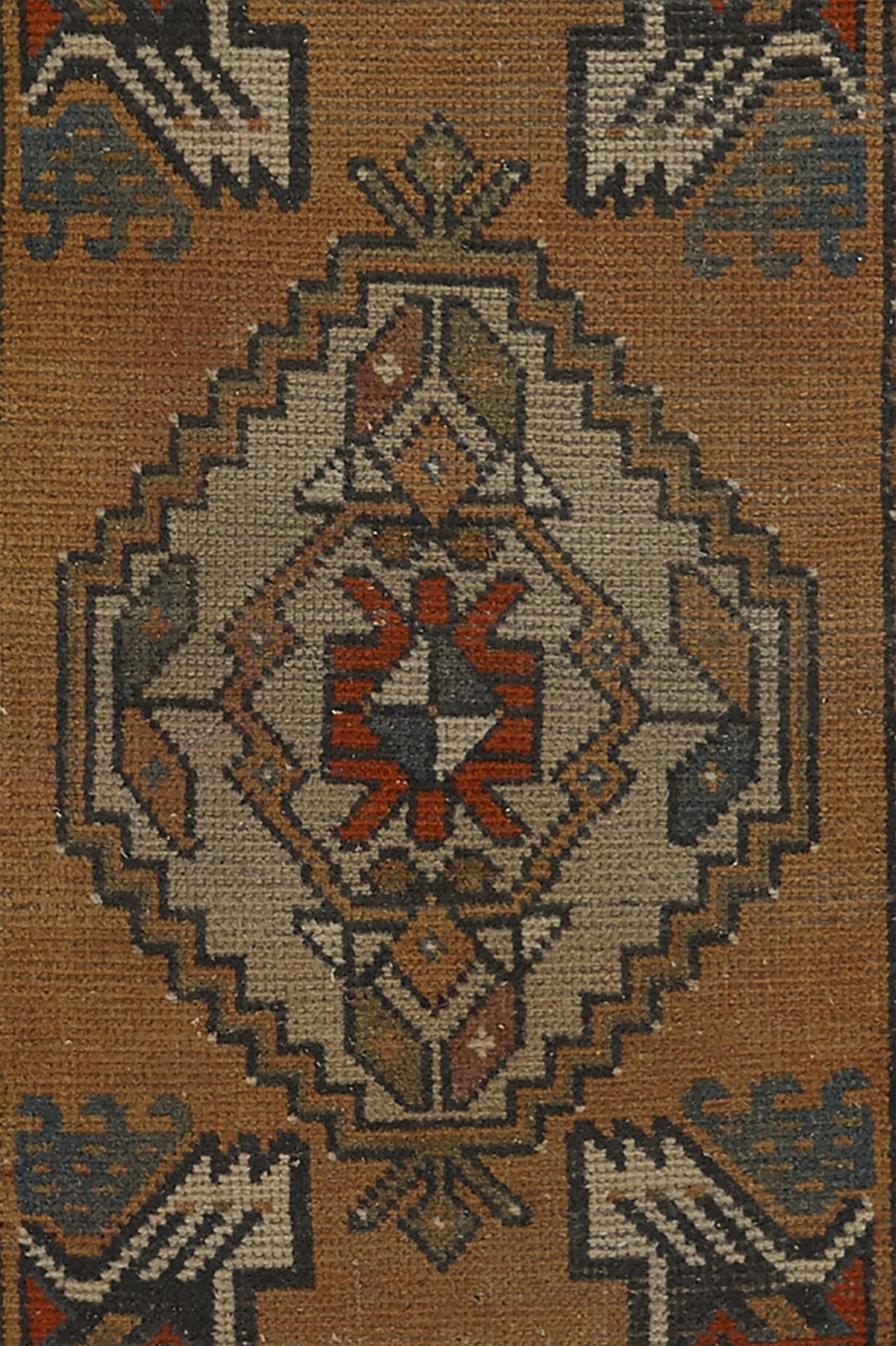 No. 784 Mini Rug - 1'8" x 3'4" - Canary Lane