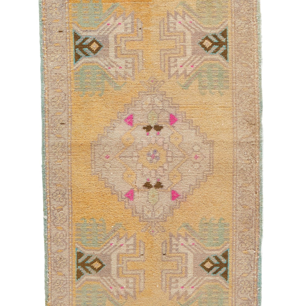 No. 863 Mini Rug - 1’9” x 3’3" - Canary Lane