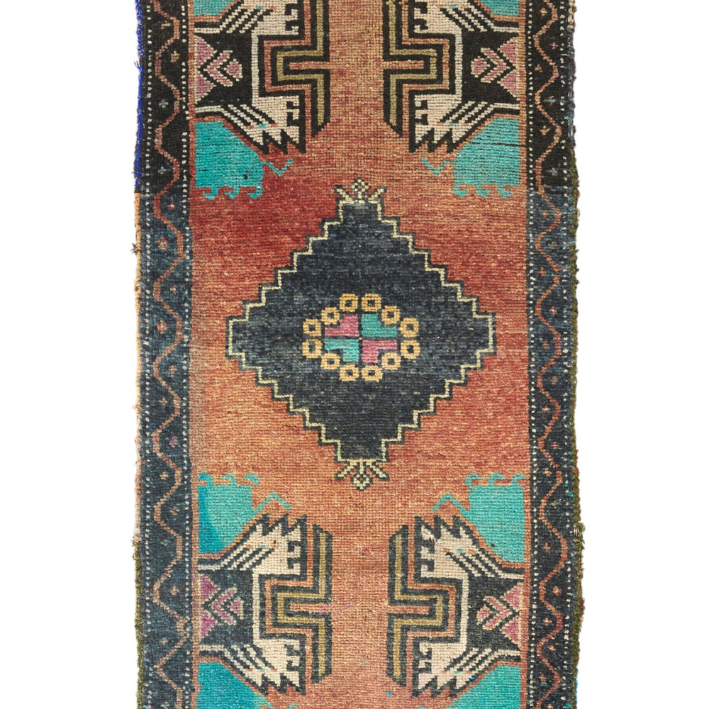 No. 897 Mini Rug - 1'10" x 3'10" - Canary Lane