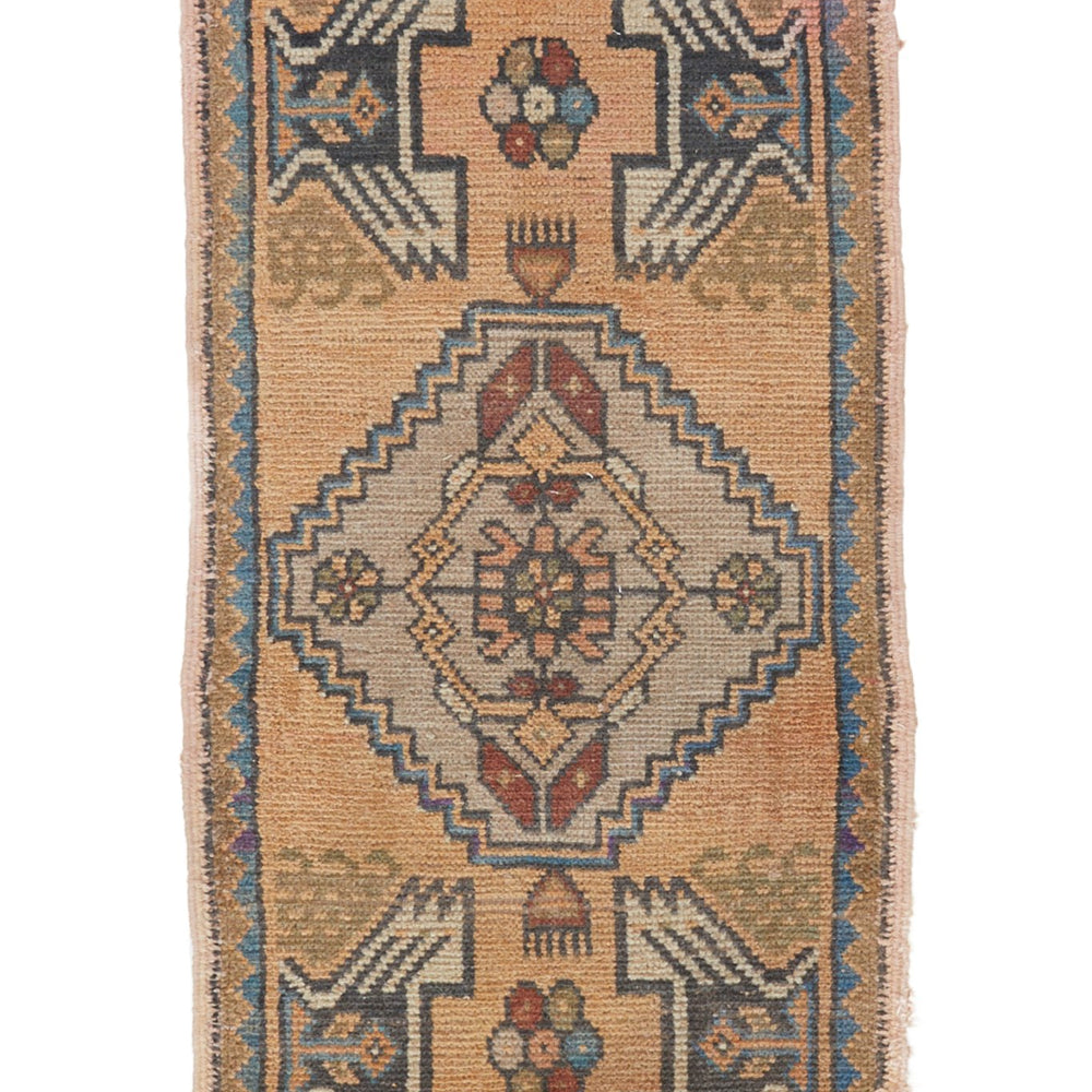 No. 923 Mini Rug - 1’7” x 3’4” - Canary Lane