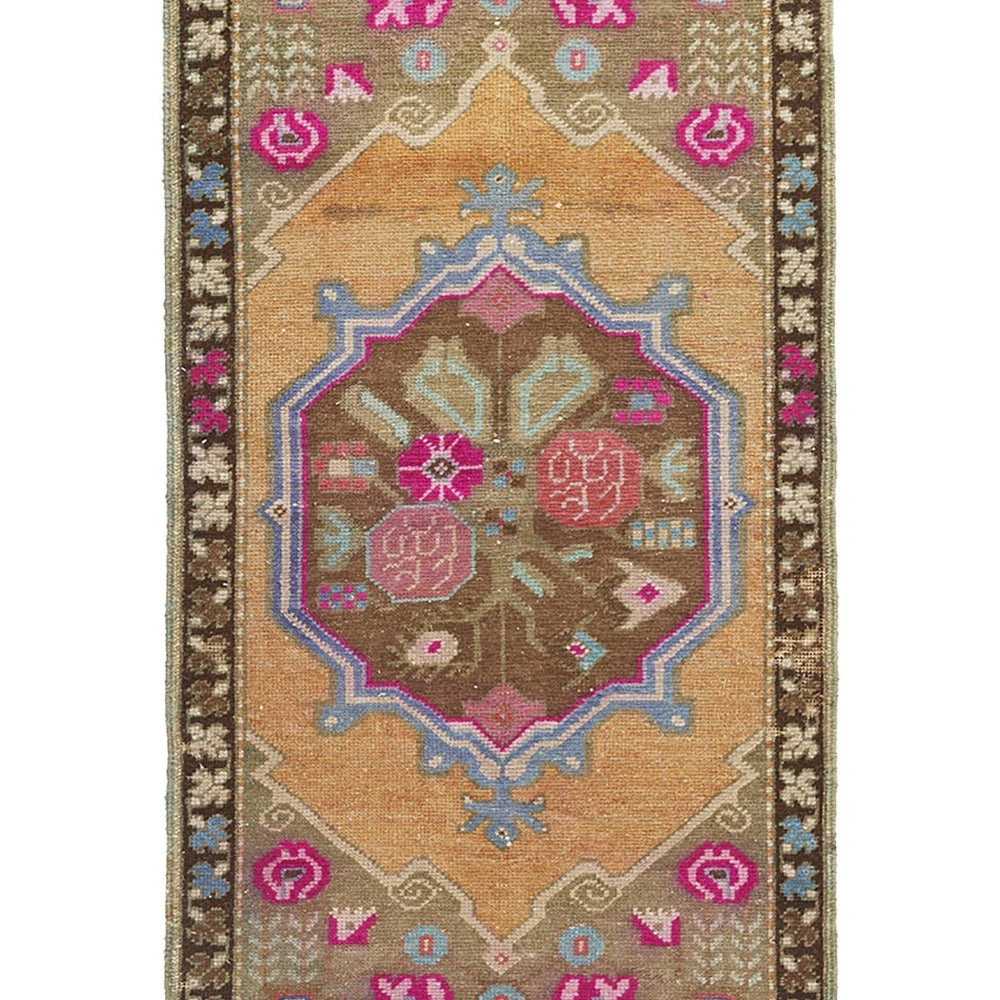 No. 954 Mini Rug - 1'11" x 3'11" - Canary Lane