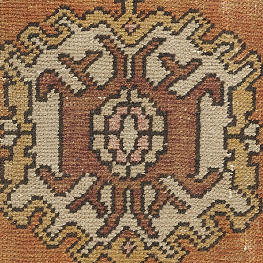 No. 956 Mini Rug - 1'6.5" x 2'8" - Canary Lane