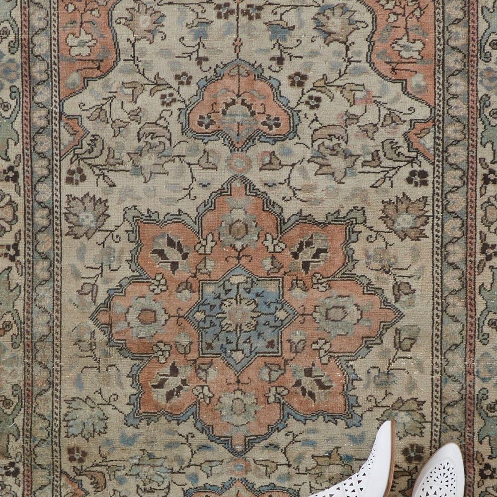 
                  
                    'Opal' Turkish Vintage Area Rug - 3’10” x 5’10” - Canary Lane
                  
                