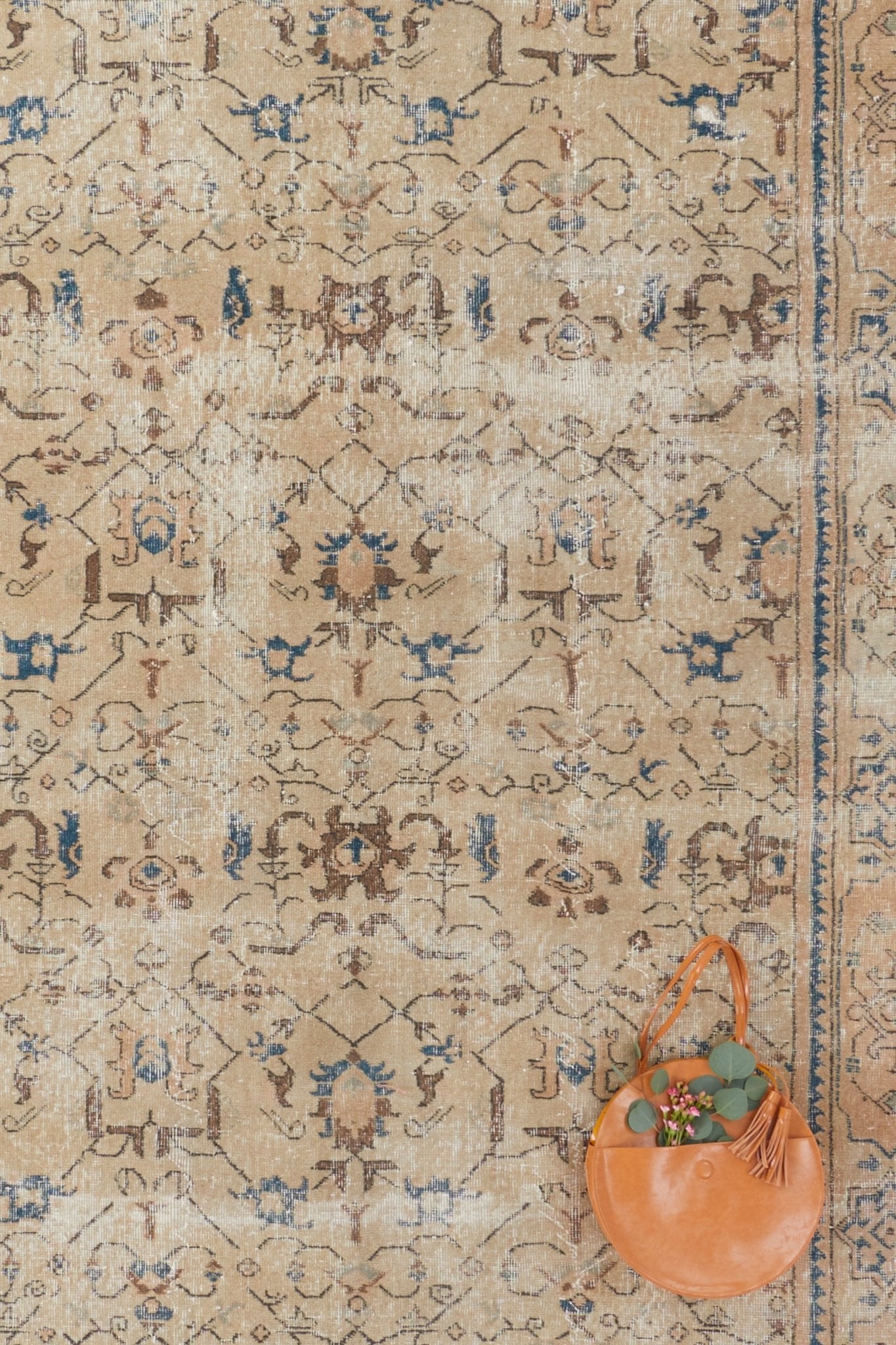 'Orchid' Vintage Turkish Area Rug - 6'5