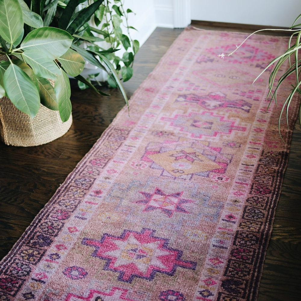 
                      
                        'Oriole' Vintage Turkish Runner - 2'8'' x 13'5'' - Canary Lane
                      
                    