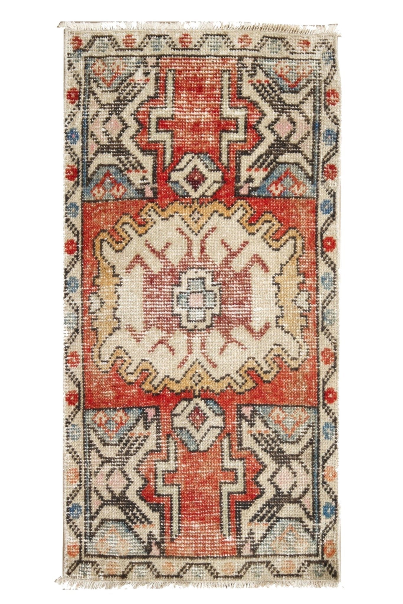 Petite Vintage Rug No. 226 - 1'6" x 3'2" - Canary Lane