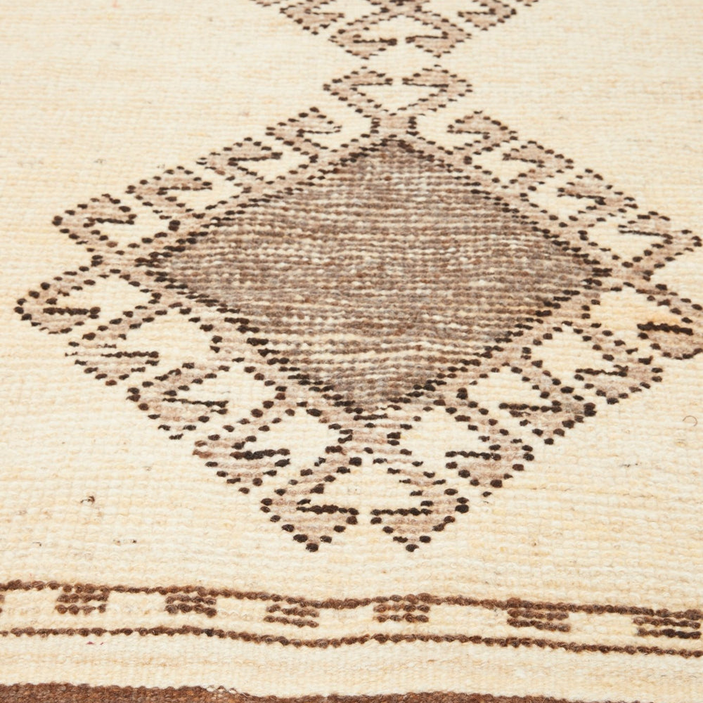 
                  
                    'Rory' Vintage Turkish Runner - 3'2'' x 14'5'' - Canary Lane
                  
                