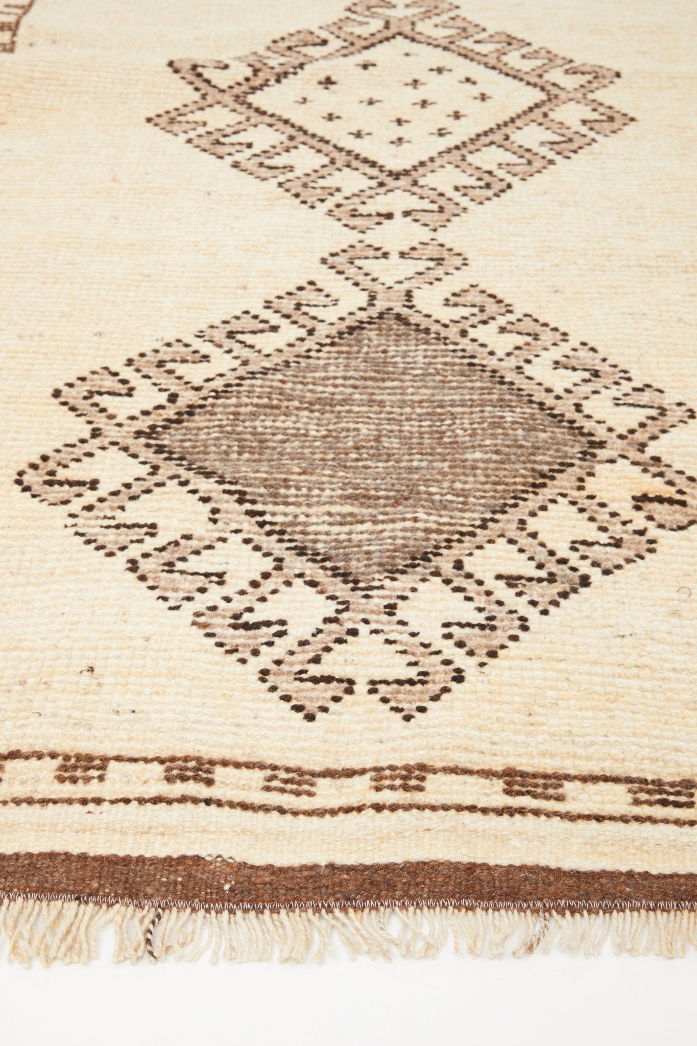 'Rory' Vintage Turkish Runner - 3'2'' x 14'5'' - Canary Lane