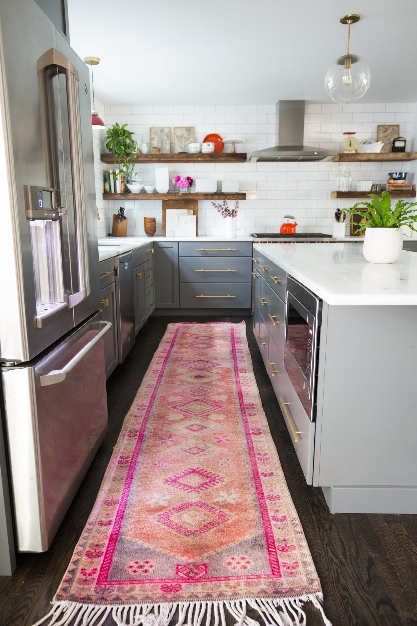 'Rosa' Turkish Ombré Runner Rug - 2'8" x 12'5" - Canary Lane