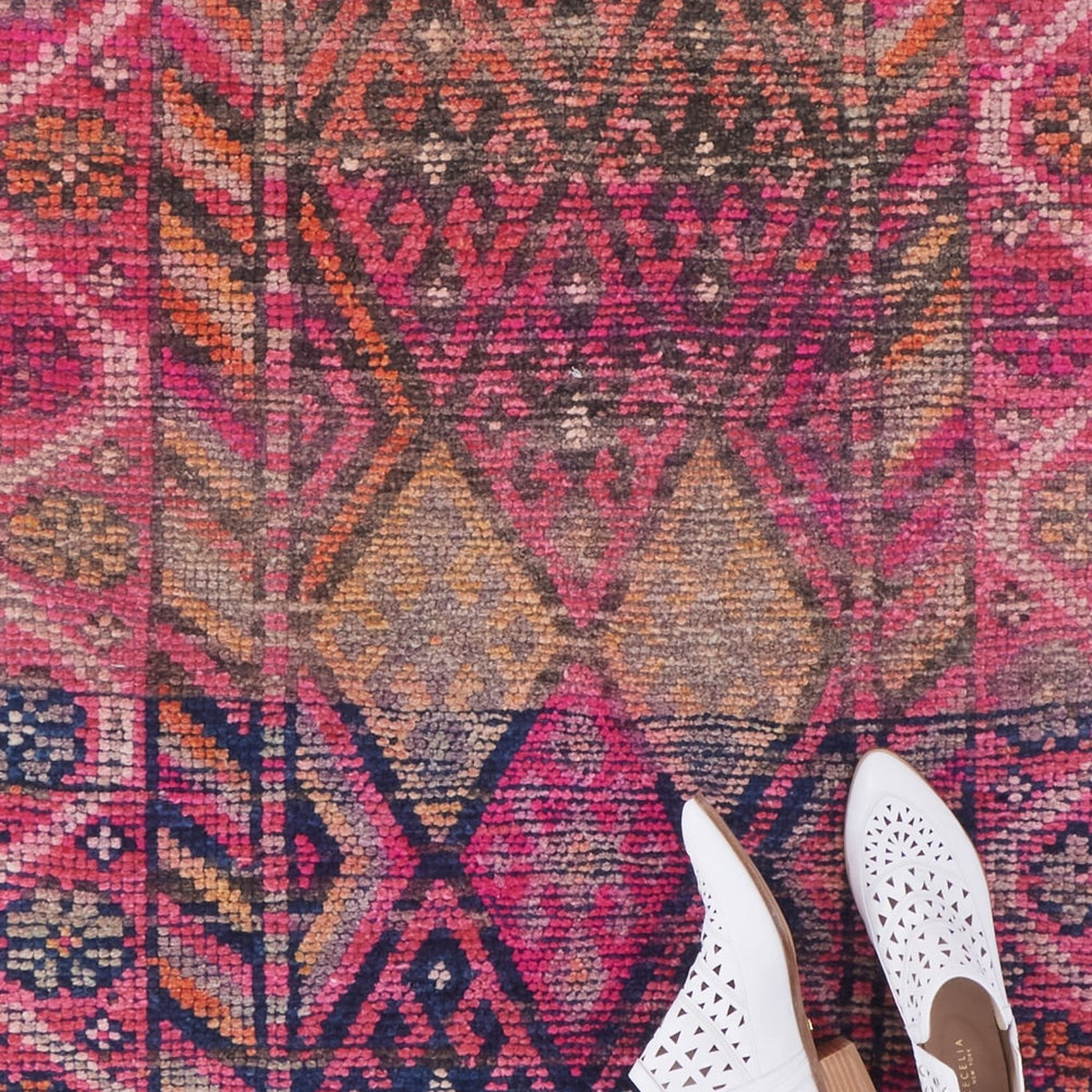 
                      
                        'Ruby' Vintage Turkish Runner - 2'8'' x 10'10'' - Canary Lane
                      
                    