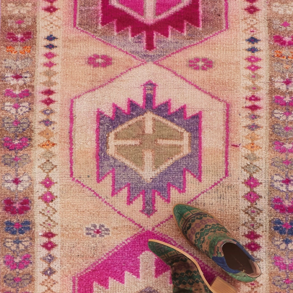 
                  
                    'Suki' Vintage Turkish Runner - 2'8'' x 12'5'' - Canary Lane
                  
                