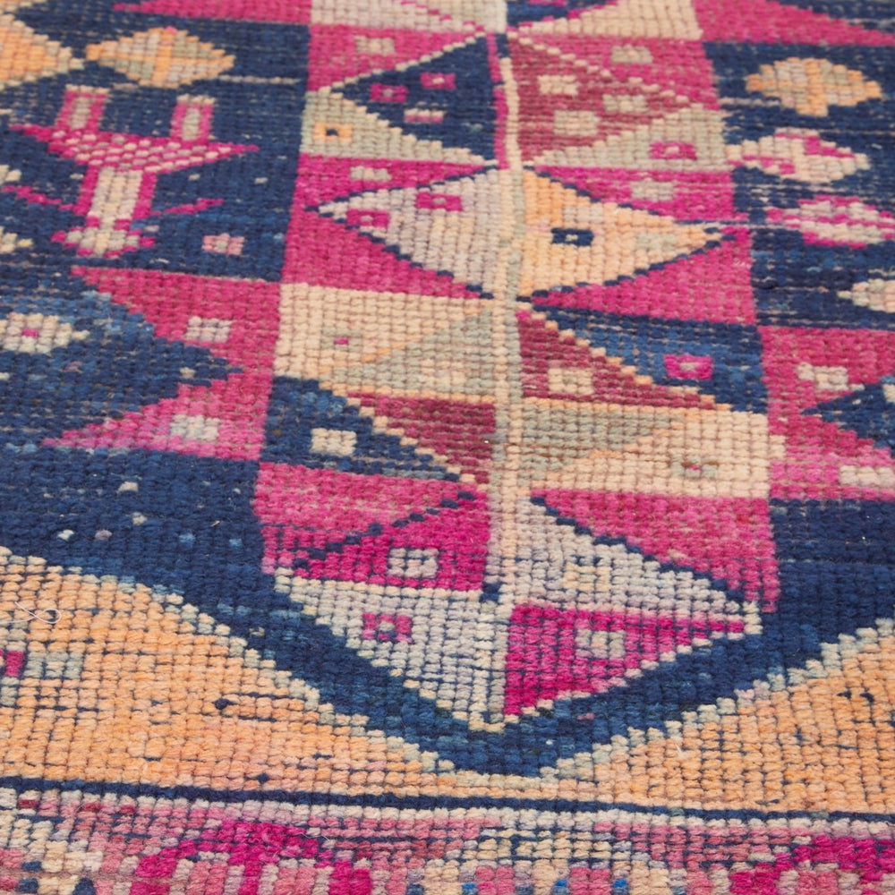 
                      
                        'Sweetspire' Vintage Turkish Runner - 3'2'' x 10'6'' - Canary Lane
                      
                    