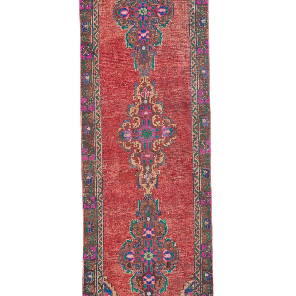 
                  
                    'Sydney' Vintage Turkish Runner - 3'2'' x 9'11.5'' - Canary Lane
                  
                
