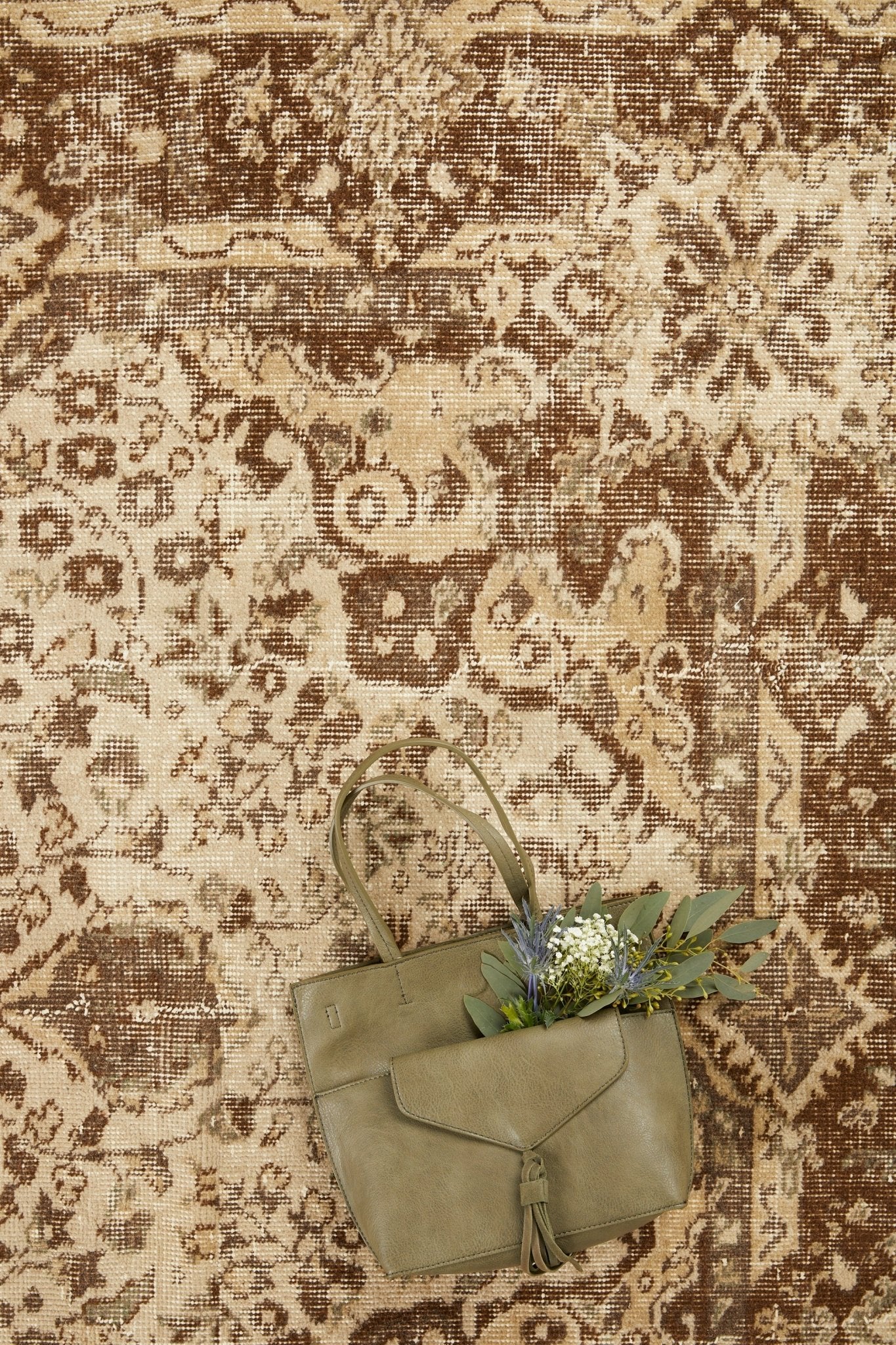 'Taurus' Vintage Turkish Area Rug - 5'6" x 8'10" - Canary Lane