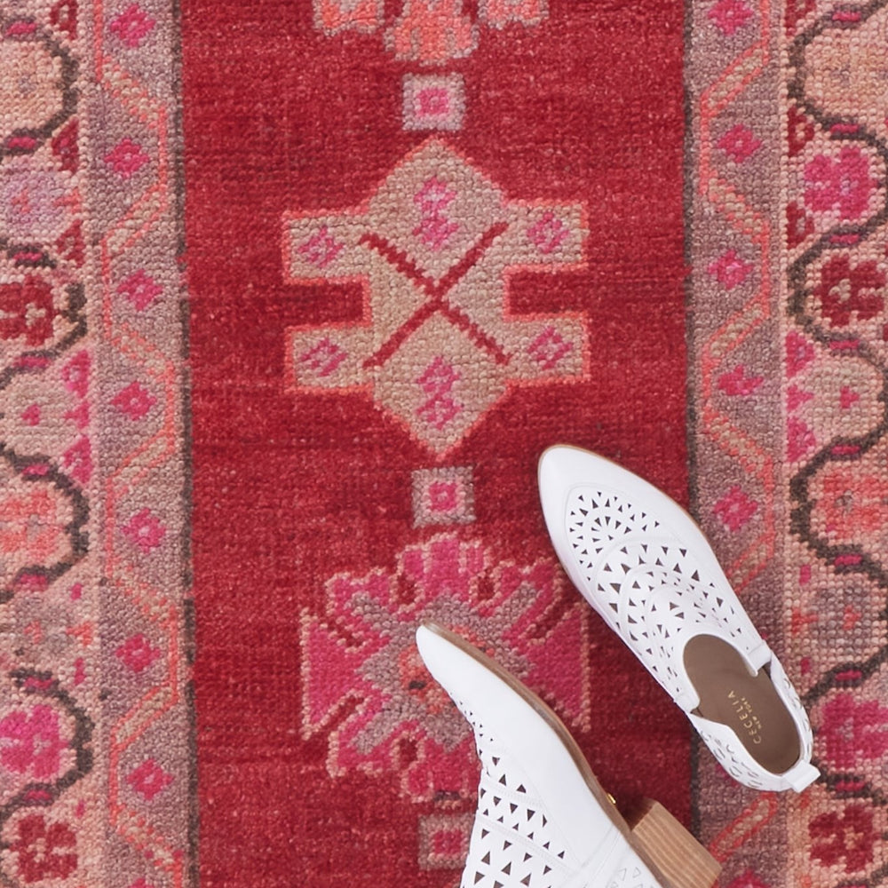 
                  
                    'Tia' Vintage Turkish Runner - 2'2'' x 12'6'' - Canary Lane
                  
                