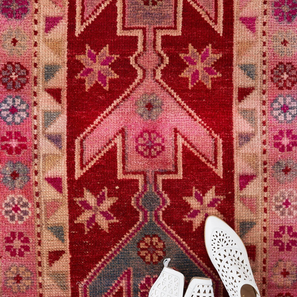 'Violette' Turkish Runner Rug - 2'9" x 12'5'' - Canary Lane