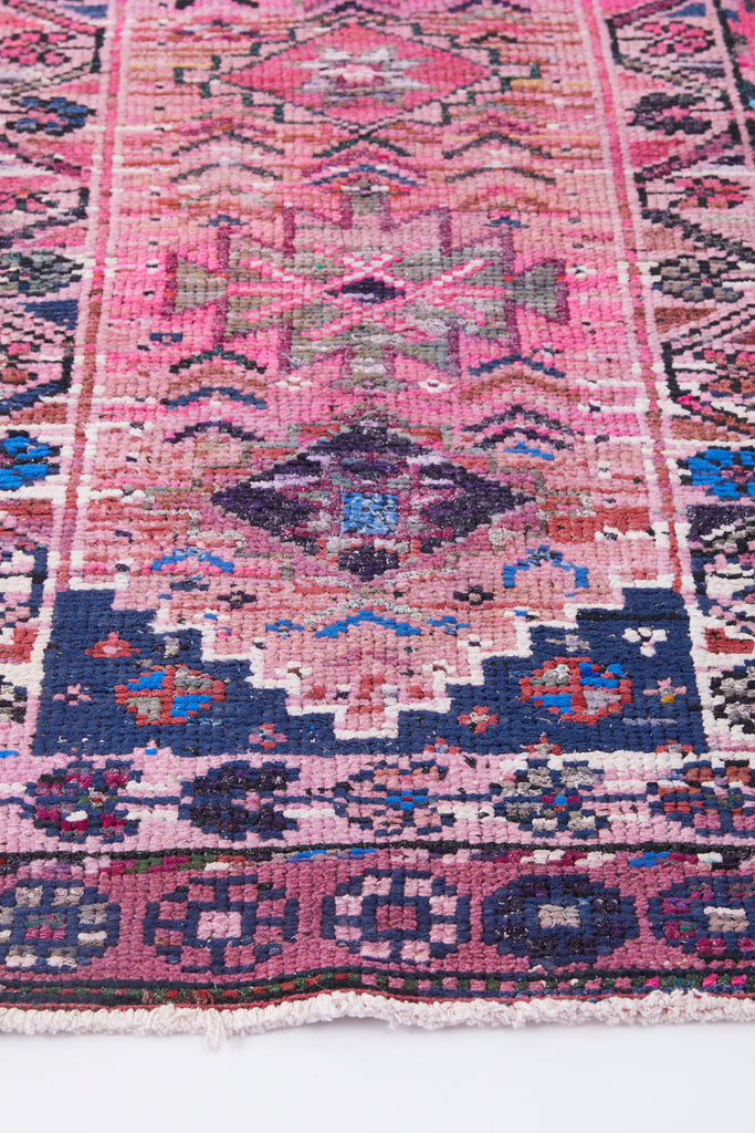 'Daisy' Vintage Turkish Runner - 2'9'' x 9'6" - Canary Lane - Curated Textiles