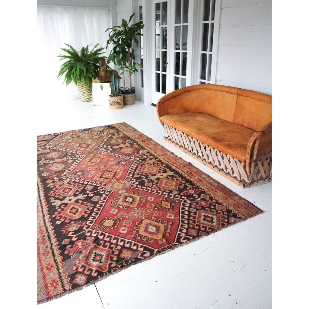 'Scarlet' Kilim - 5'9" x 9'8" - Canary Lane - Curated Textiles