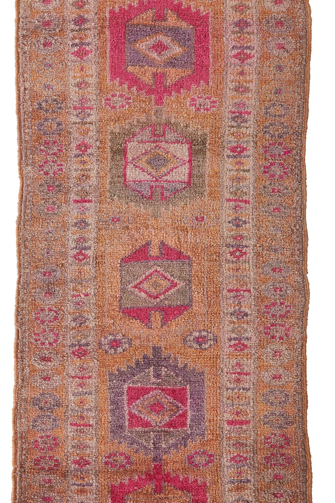 'Sadie' Turkish Vintage Rug - 2'8'' x 13'6'' - Canary Lane - Curated Textiles