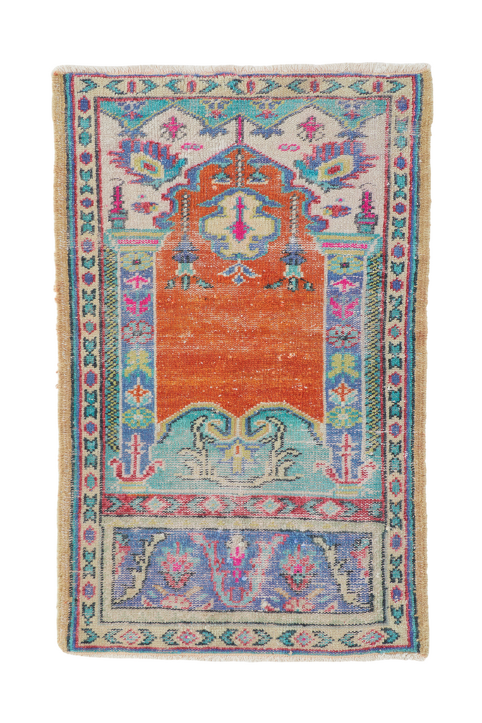 'Parachute' Small Vintage Turkish Accent Rug - 2’5” x 3’10”
