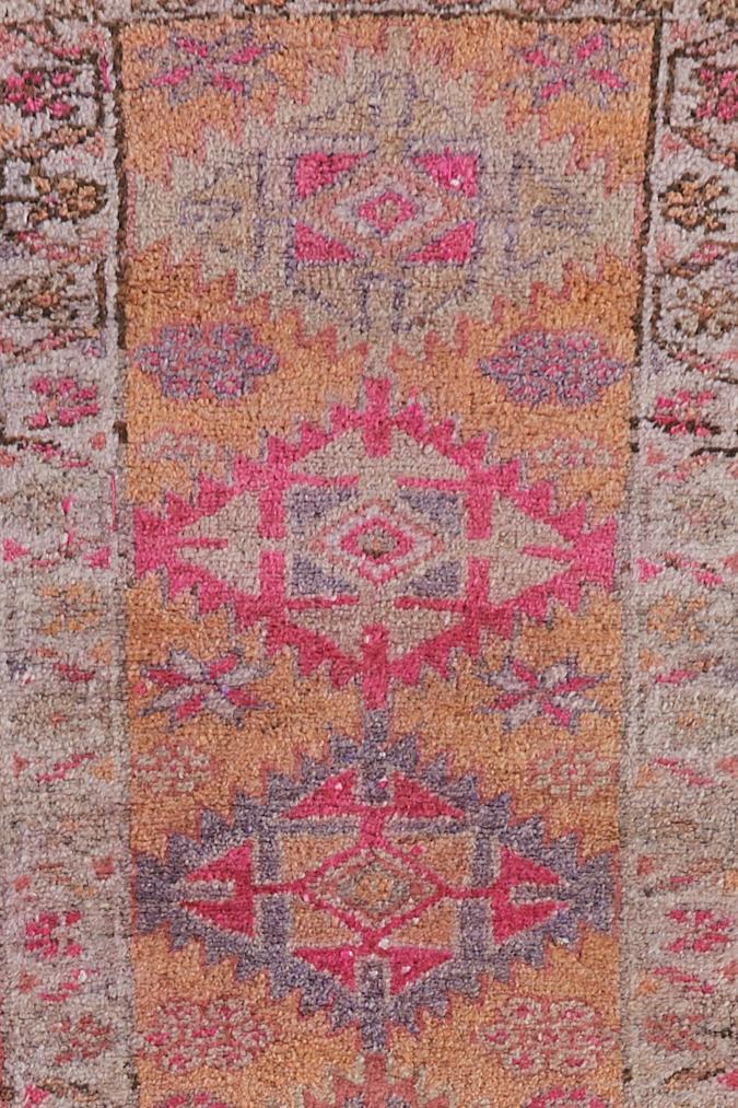 'Grace' Turkish Vintage Runner - 2'9" x 7'8" - Canary Lane - Curated Textiles