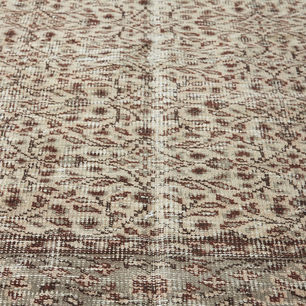 
                  
                    'Acacia' Vintage Turkish Rug- 5'1'' x 8'4'' - Canary Lane - Curated Textiles
                  
                
