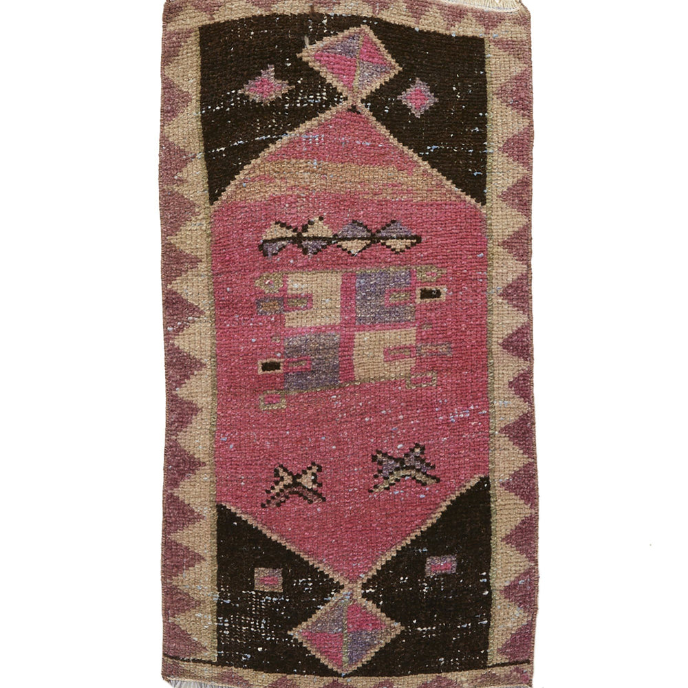 
                  
                    No. 614 Mini Rug - 1'5'' x 2'6'' - Canary Lane - Curated Textiles
                  
                