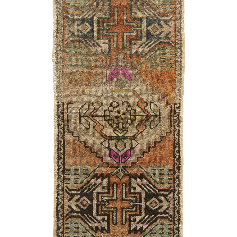 
                  
                    No. 646 Mini Rug- 1'6'' x 3'2'' - Canary Lane - Curated Textiles
                  
                