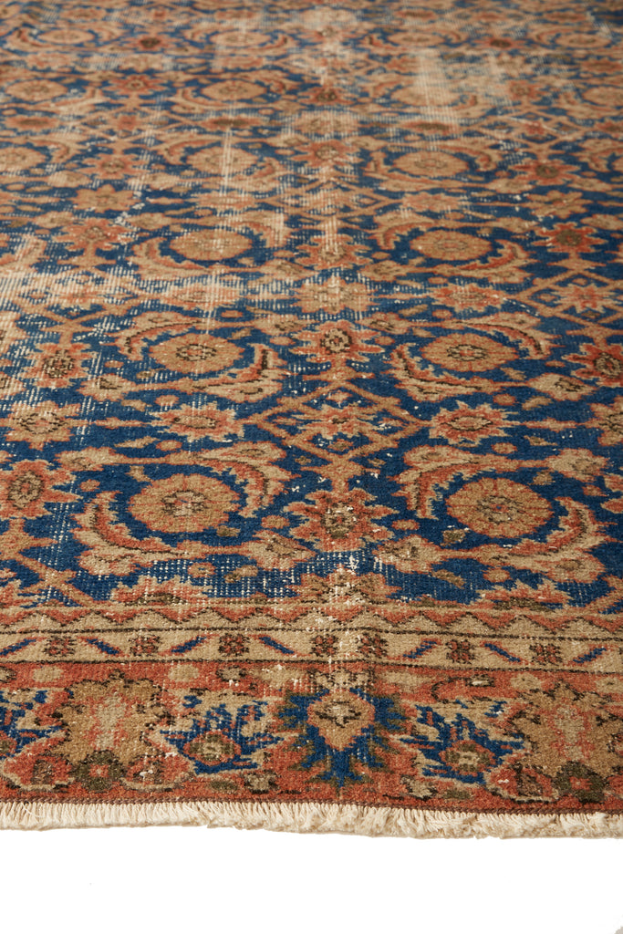 'Aquarius' Turkish Vintage Area Rug - 6'9" x 9'10" - Canary Lane - Curated Textiles