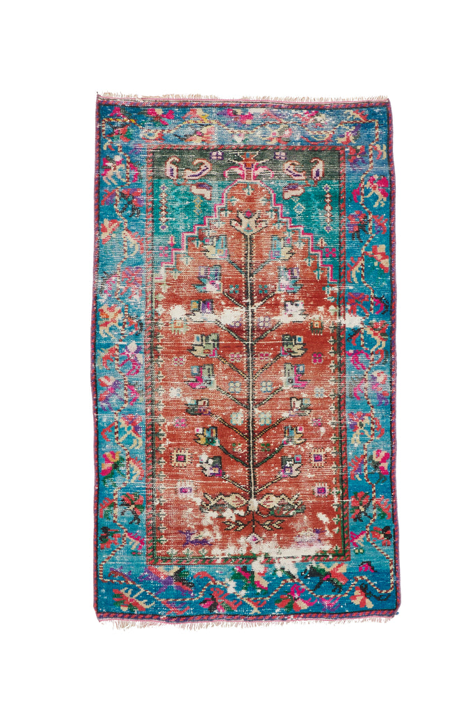 'Poppy' Vintage Turkish Rug - 2'9" x 4'9" - Canary Lane - Curated Textiles